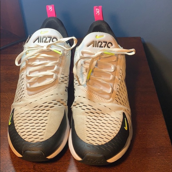 Airmax 270 white/black pink - Picture 2 of 8